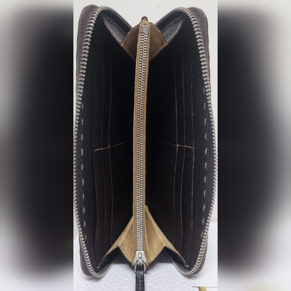 FENDI Selleria Leather Zip Around Wallet - Picture 14 of 16